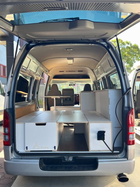 Hiace SLWB ✅
Custom fit out
Outdoor shower
#katahiace