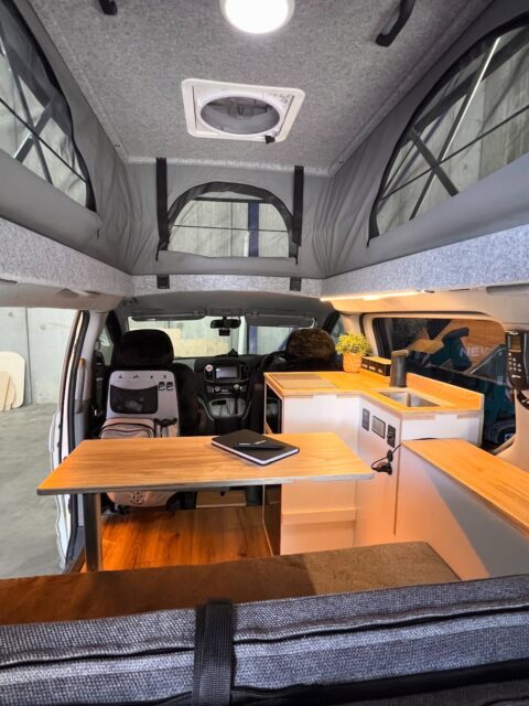 Exclusive Rock & Roll layout β
This Hyundai iLOAD setup was designed for full off-grid freedom without compromising comfort or space.
Featured in this build:
β Pop Top conversion for full standing kitchen space
β Exclusive Rock & Roll layout
β Dining area with Lagun swiveling table or convertible double bed
β Side fridge cavity with 50L fridge
β Water system with Dometic electric tap
β Integrated fan & solar panel
β Full mood lighting setup
β Off-grid battery system
#KataImax #Imaxcampervan #KataPopTop
