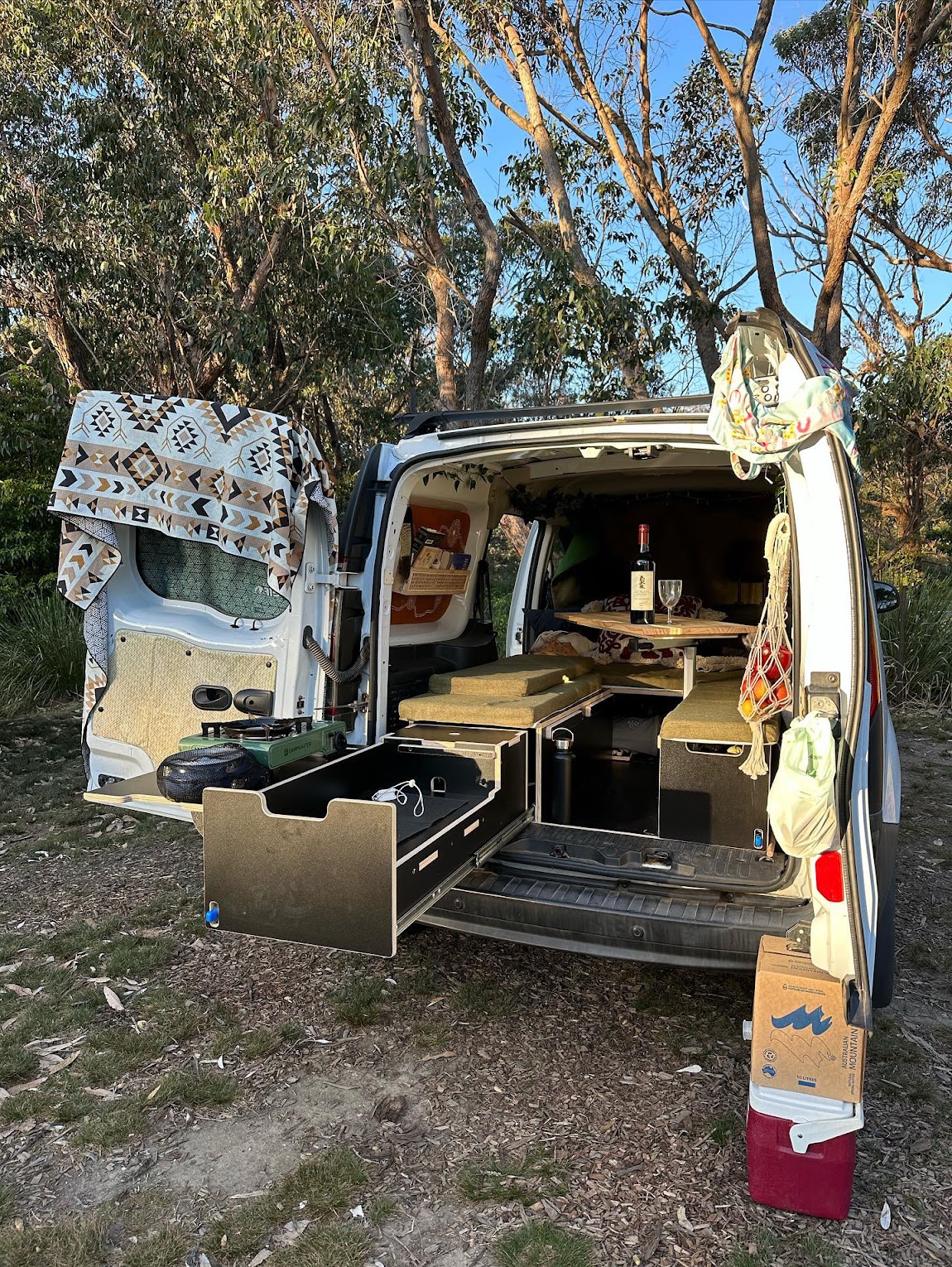 Vanbox 1200 LWB – 1200mm with Table - Image 12