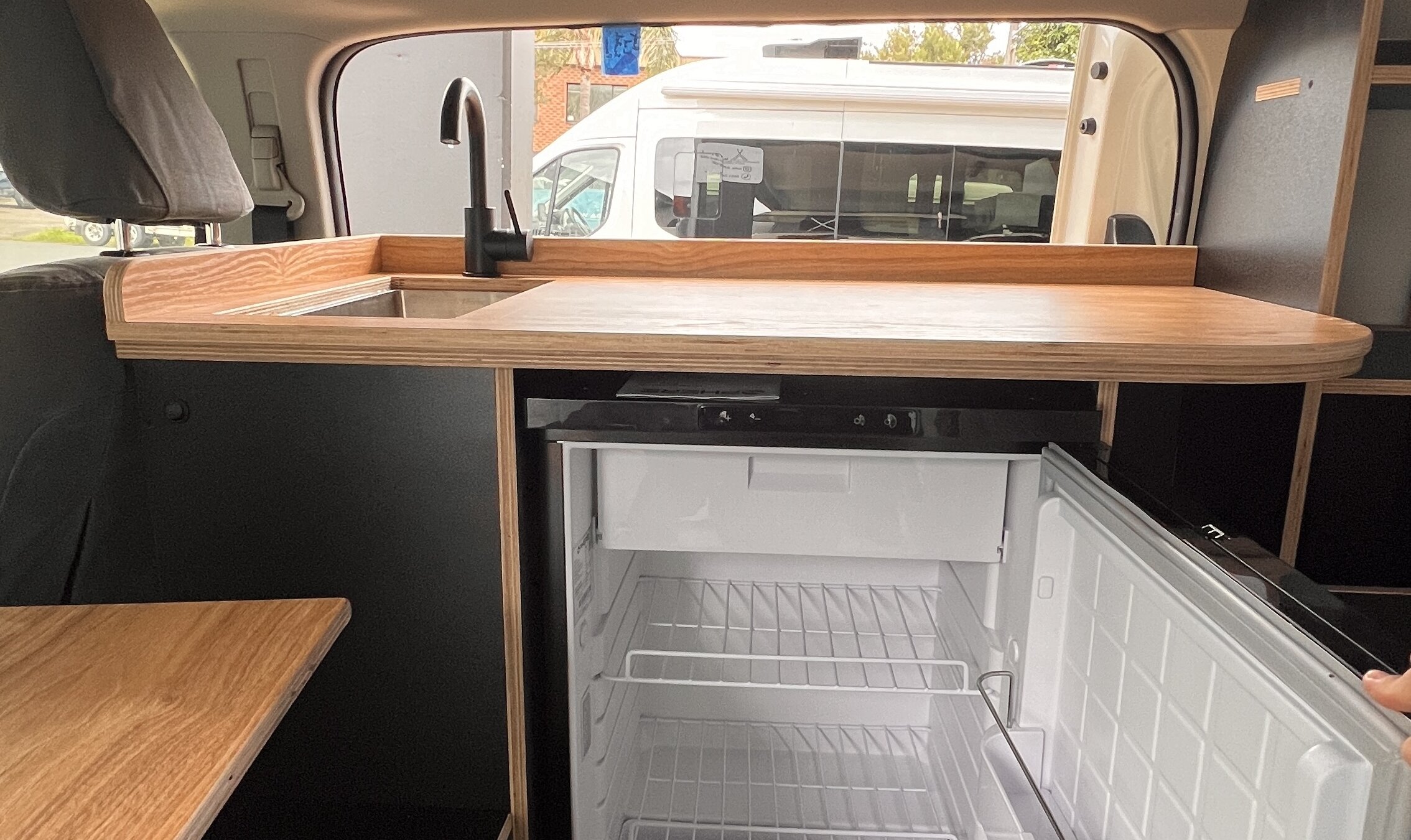 Fridge Cabinet (60L / 80L)