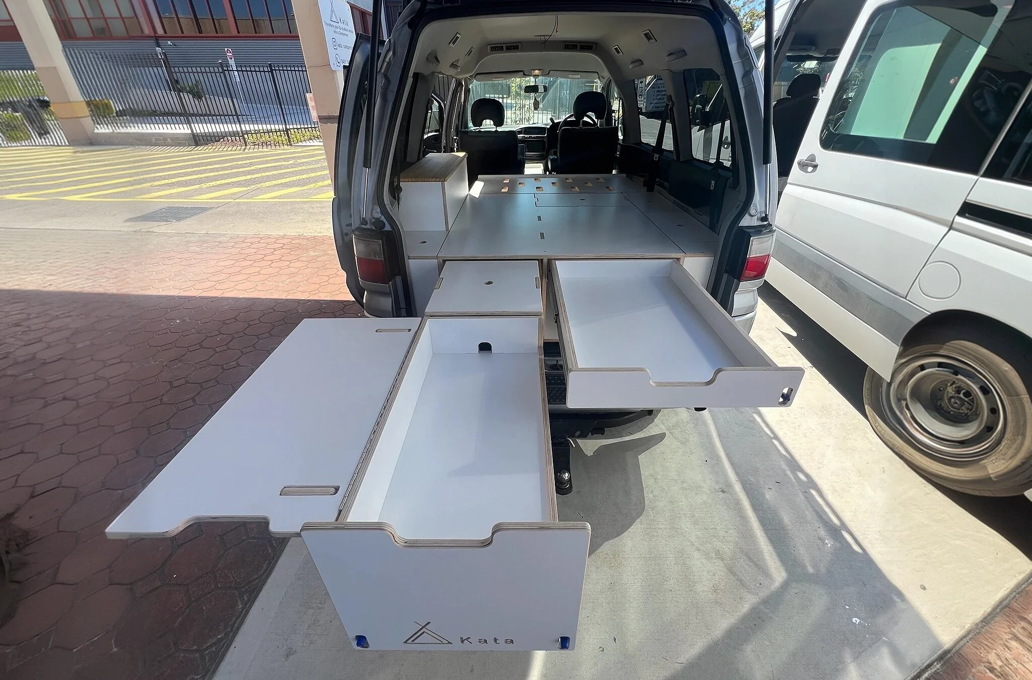 Vanbox Delica L400