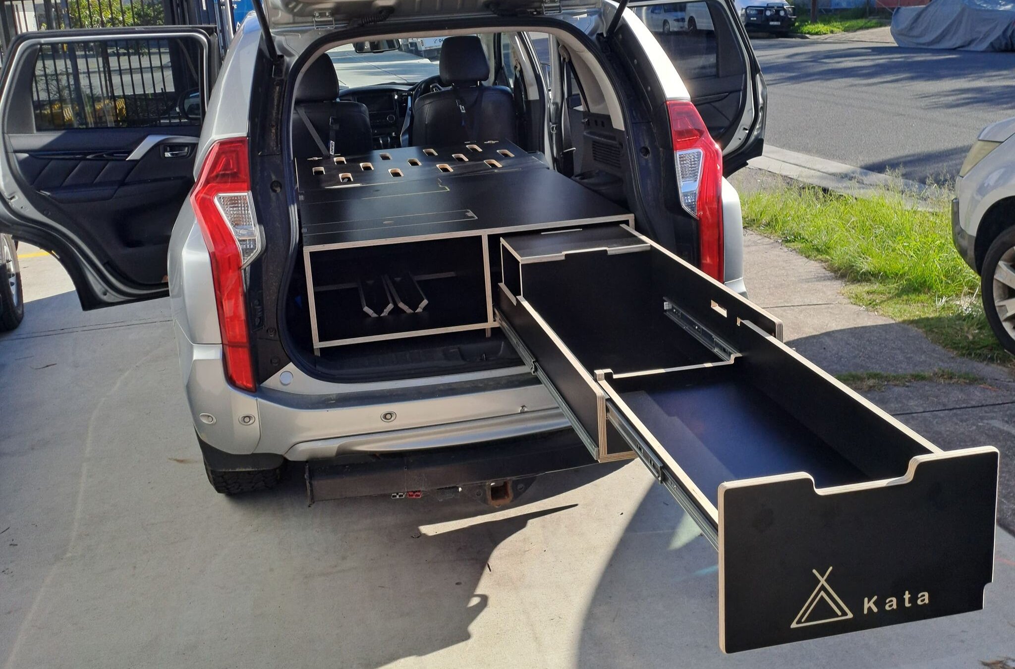 Campebox Pajero Sport
