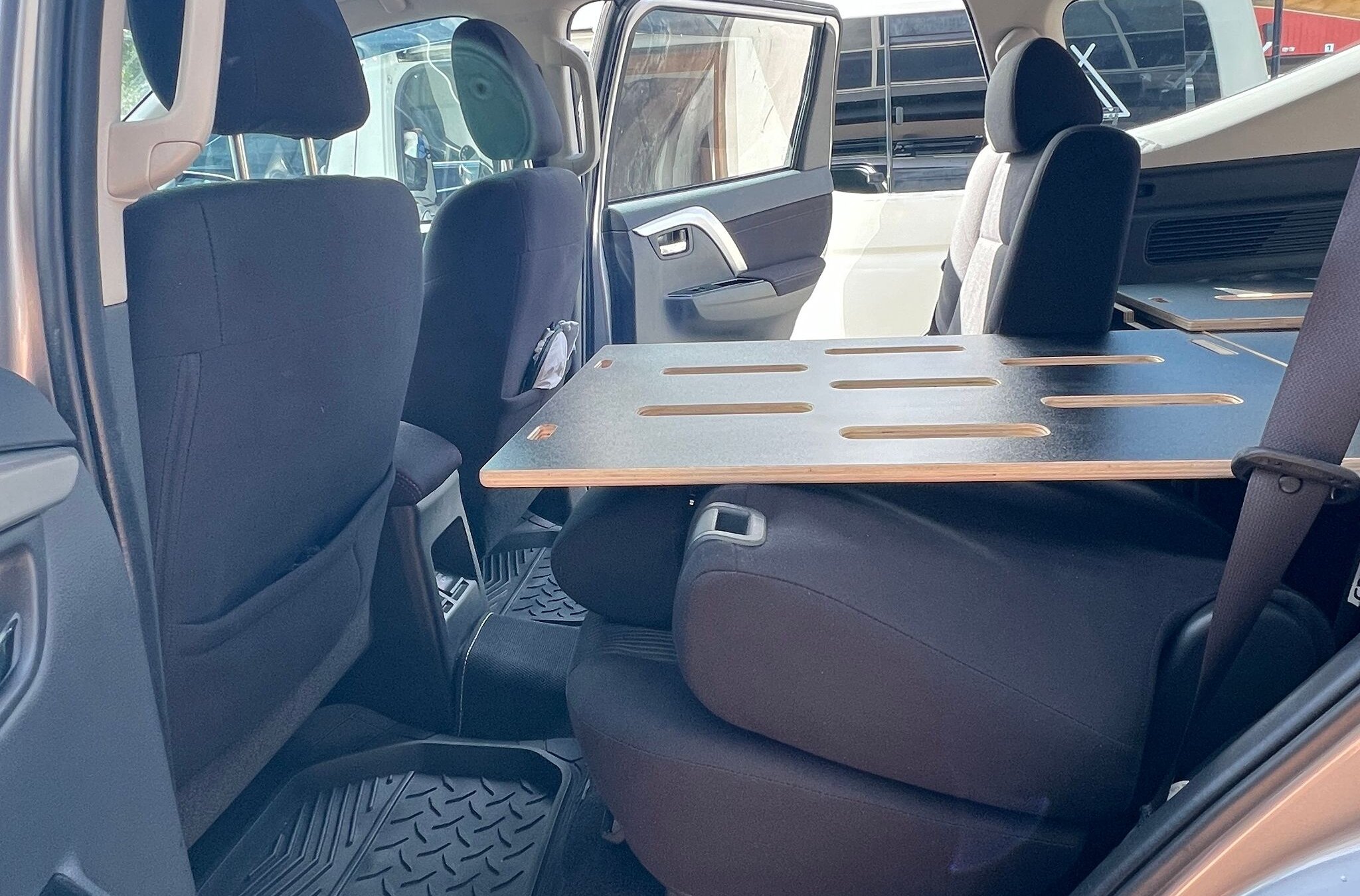 Campebox Pajero Sport